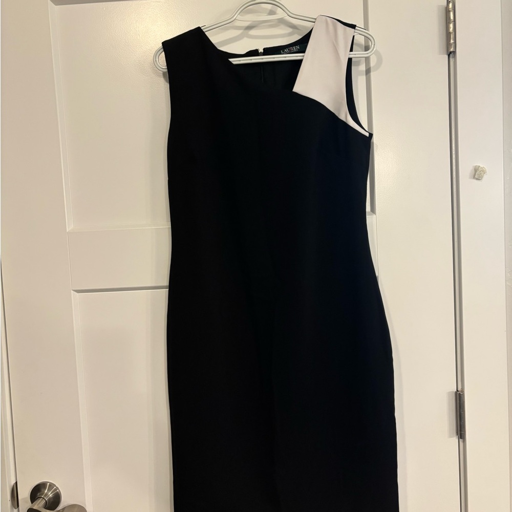 LAUREN BY RALPH LAUREN DRESS  SIZE 4
CLASSIC BLACK & WHITE PARTY DRESS
